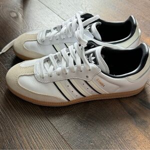 Adidas Samba
